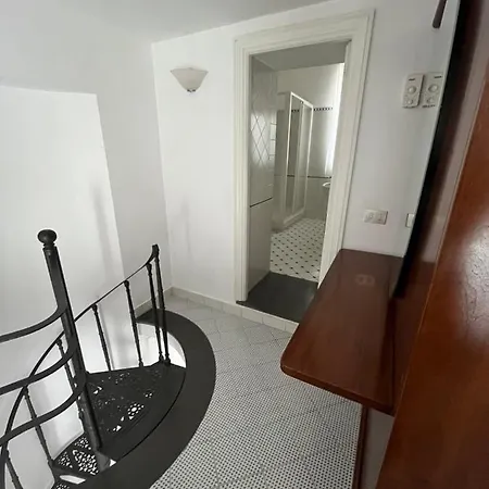 Antico Palazzo Scala Apartment