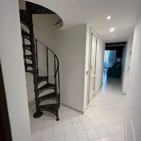 Antico Palazzo Scala Apartment *