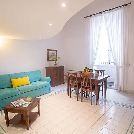 شقة Antico Palazzo Scala *